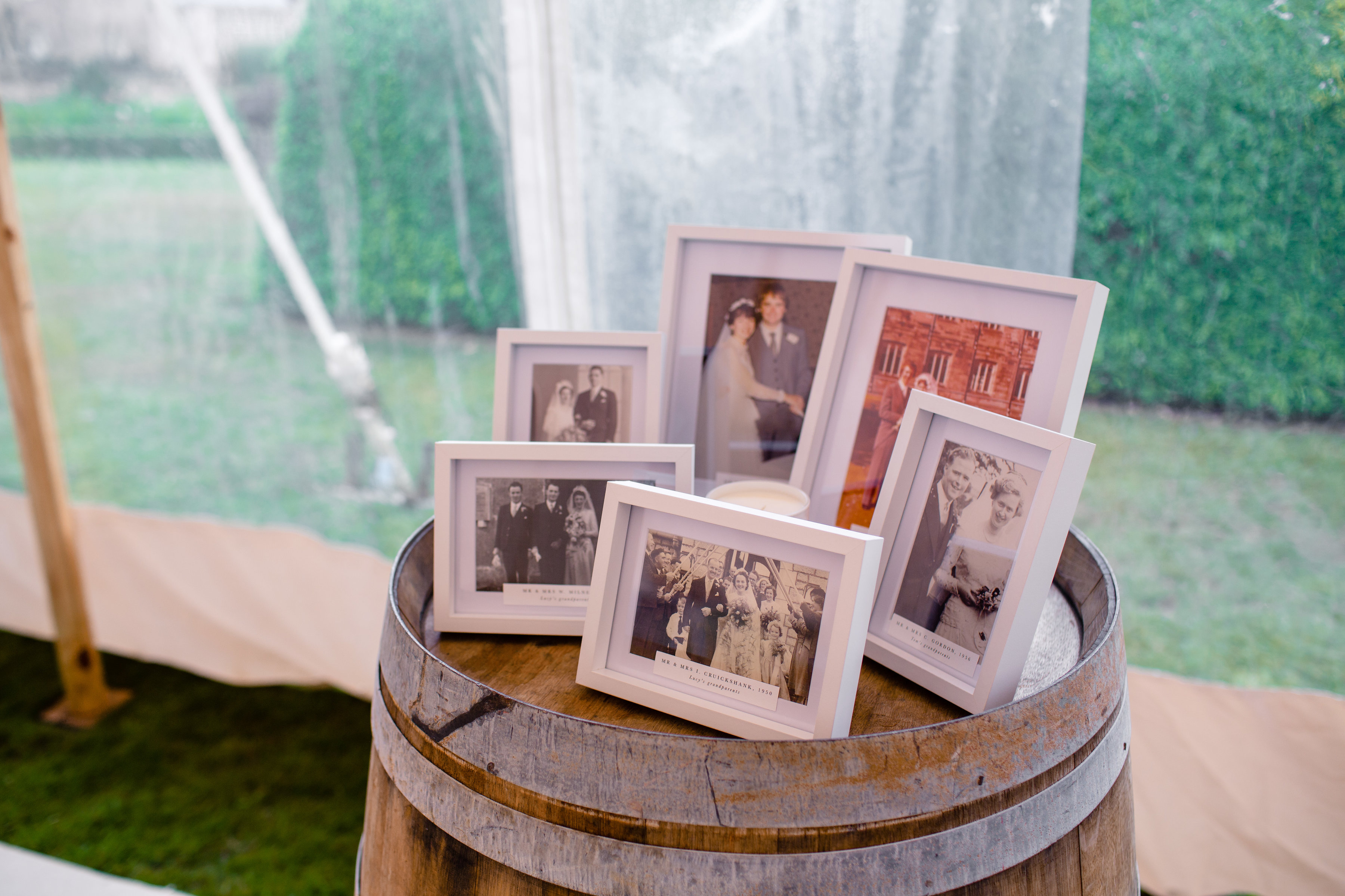 PapaKåta couple Lucy & Tom's Sperry Wedding at Gordon Castle Scotland captured by Helen Abraham Photography- Photo gallery 