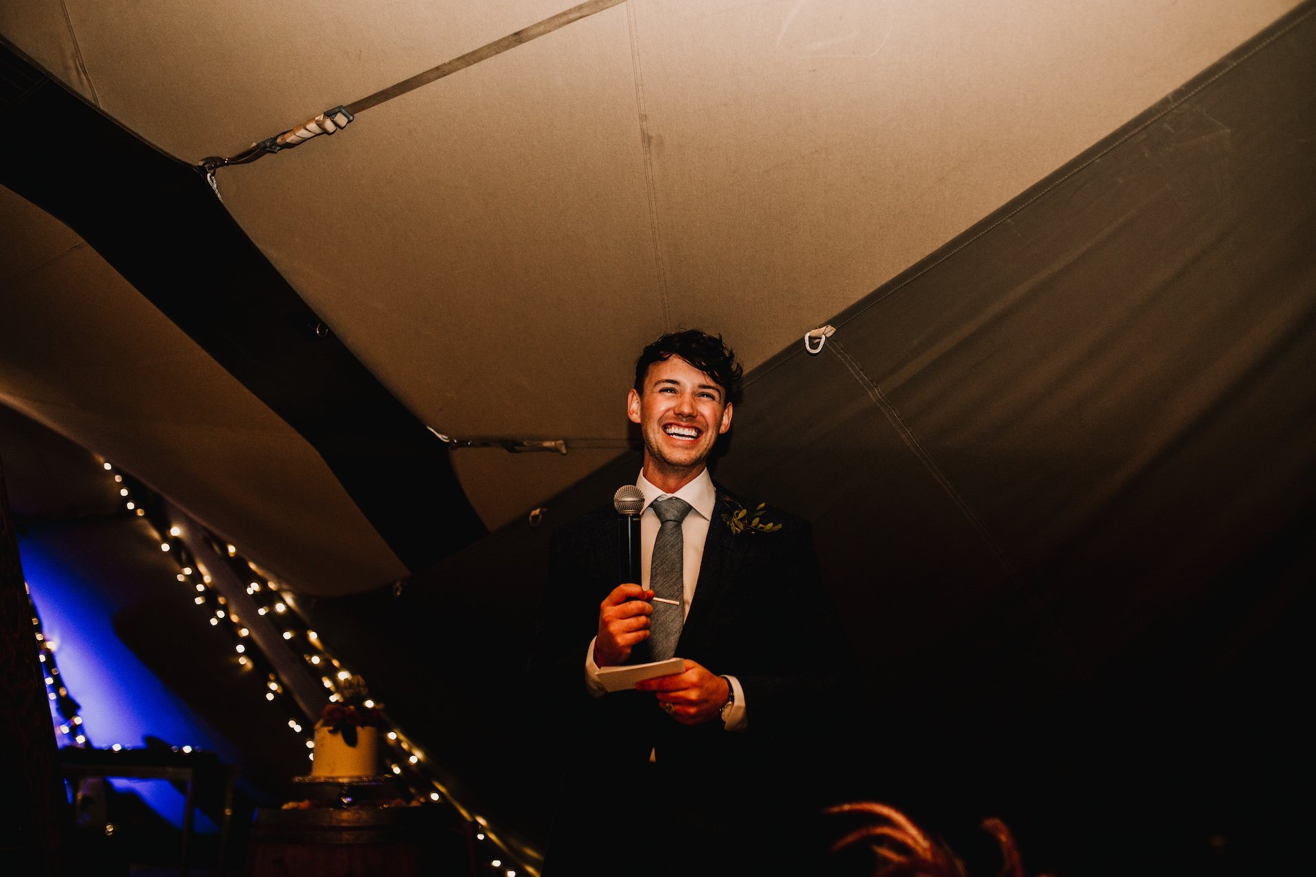 PapaKåta couple Hayley & Luke's Teepee Wedding in Ascott-Under-Wychwood, Oxon captured by Carla Blain Photography- Speeches 