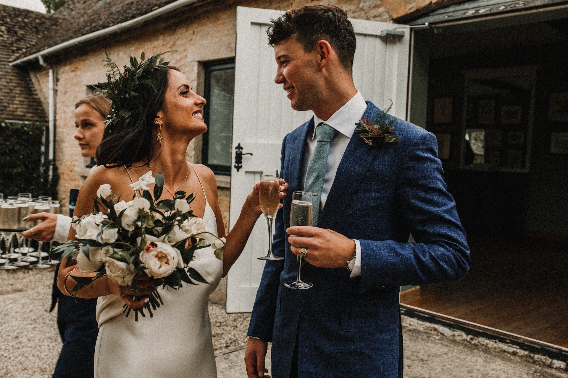 PapaKåta couple Hayley & Luke's Teepee Wedding in Ascott-Under-Wychwood, Oxon captured by Carla Blain Photography- Bridal Style