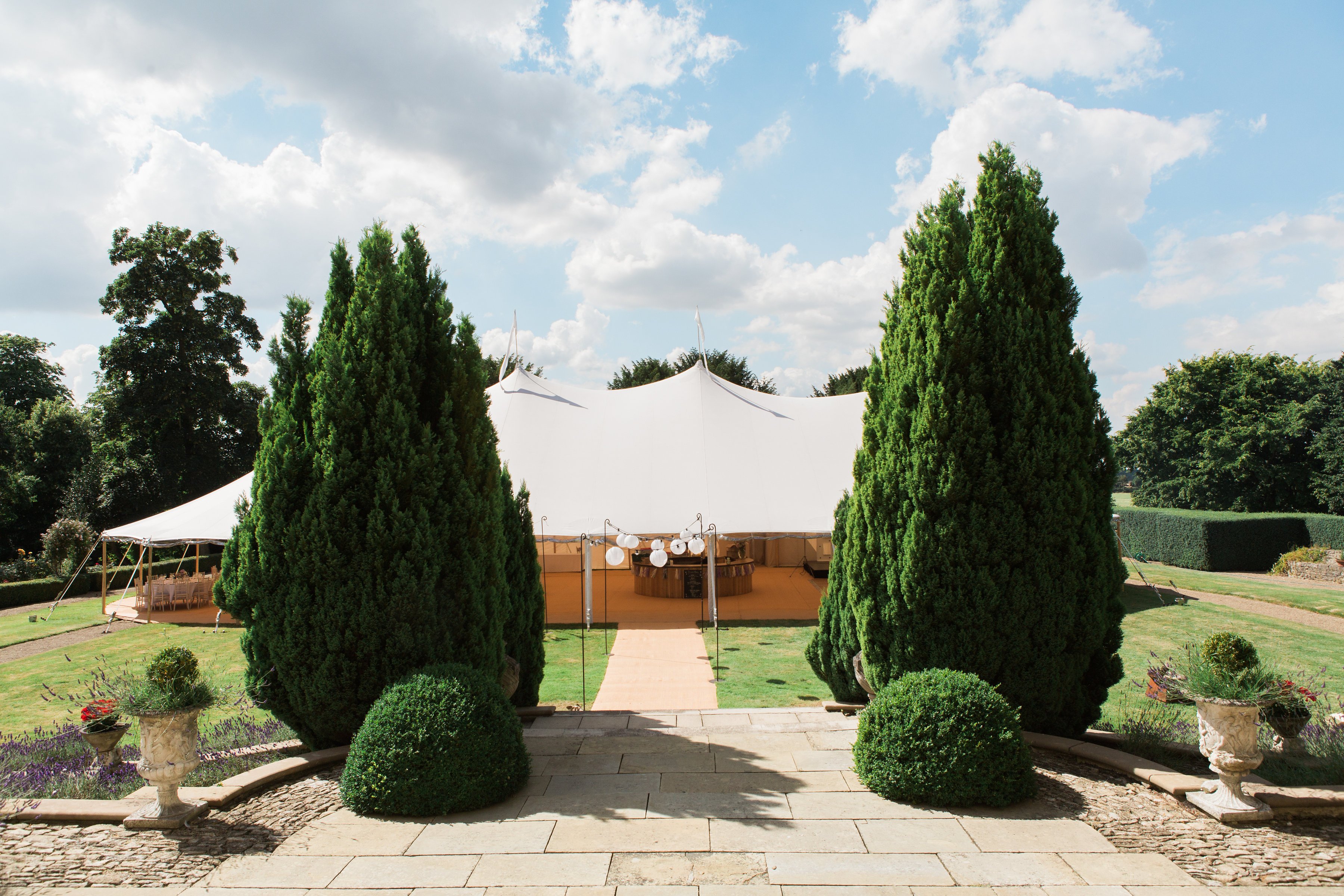 Georgie & Ben's PapaKåta Sperry Tent wedding at Newington House captured by Lucy Davenport: Sperry Tent Reception Space 