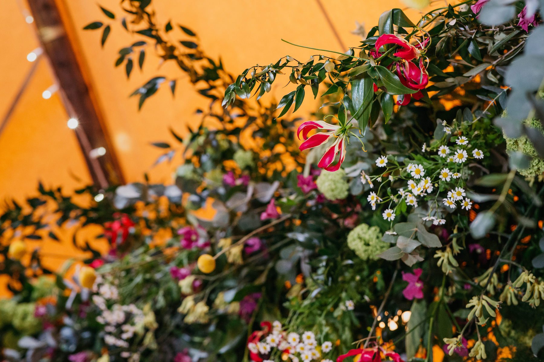 Sarah & Billy PapaKåta Tipi Tent Wedding, John Hope Photography; Tipi Floral Details Interior
