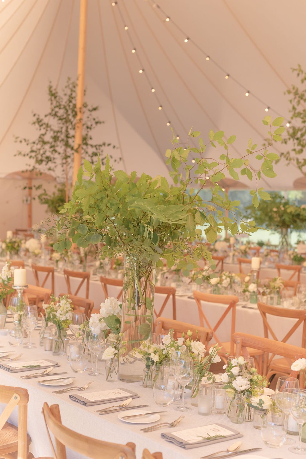 Amanda & Jono PapaKåta Sperry Tent Wedding, Rockley Manor, Flo Brooks Photography; Sperry Tent Interior