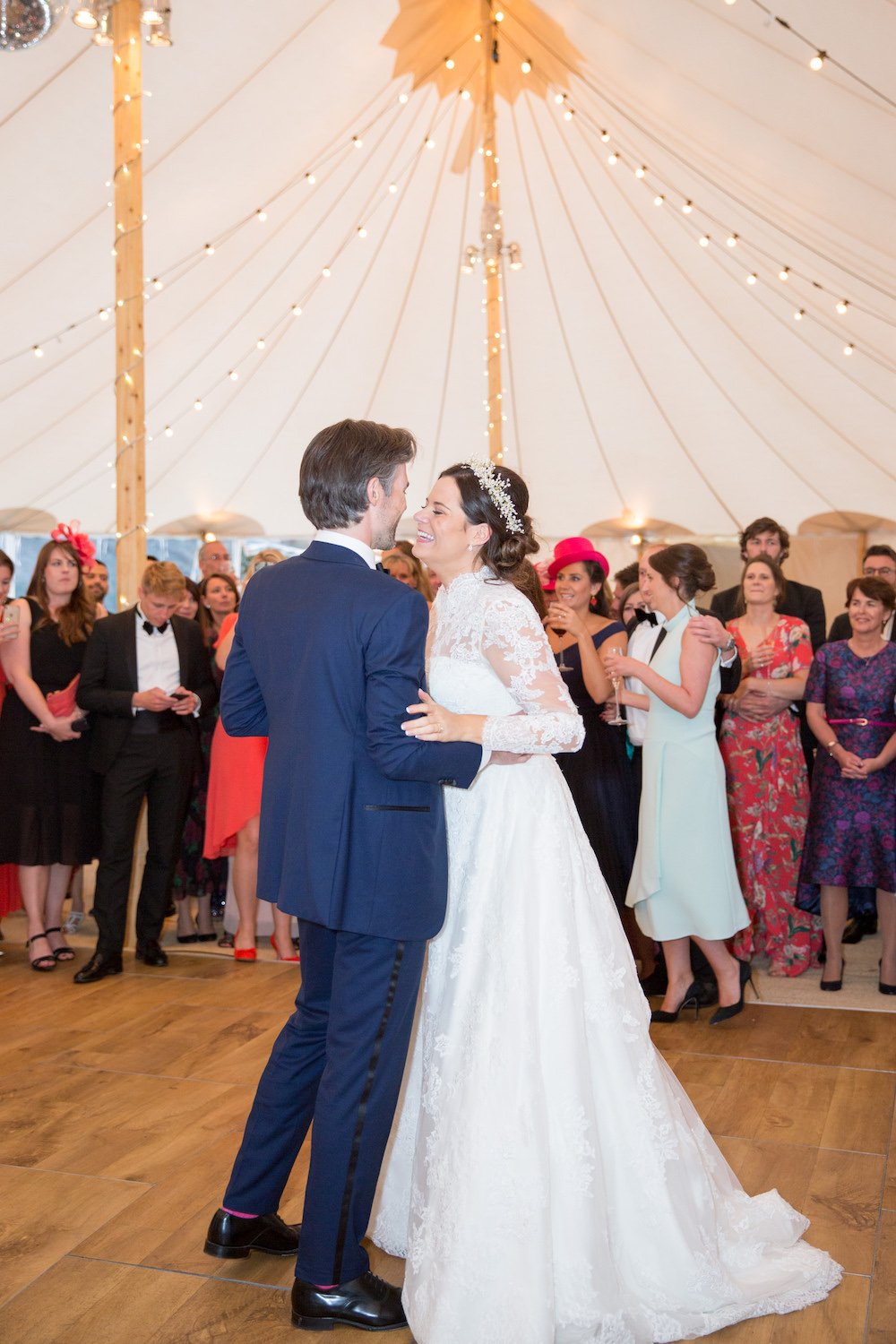 Hannah & Tom Stunning PapaKåta Sperry Tent Wedding in West Horsley, Surrey. Captured Beautifully by Helen Warner Photography; First Dance