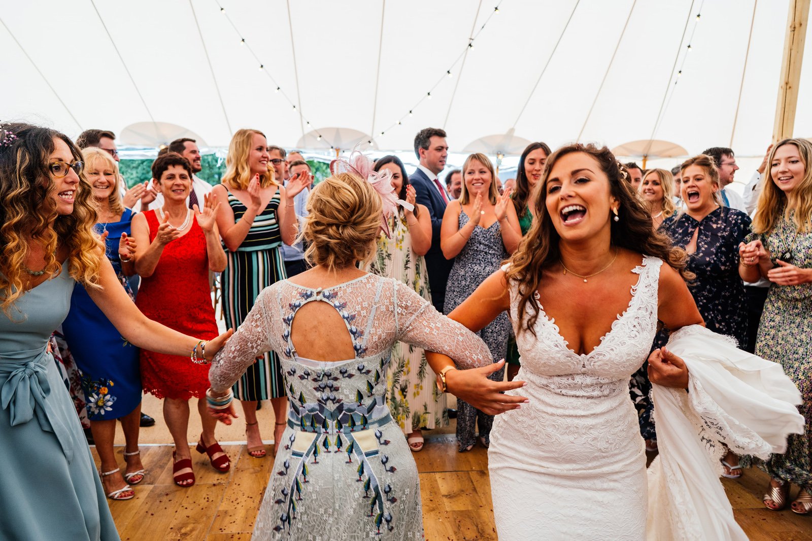 Alana & Adam Stunning PapaKåta Sperry Tent Wedding in Huntingdon, Cambridgeshire. Photography by Aaron Collett; Time to Dance!