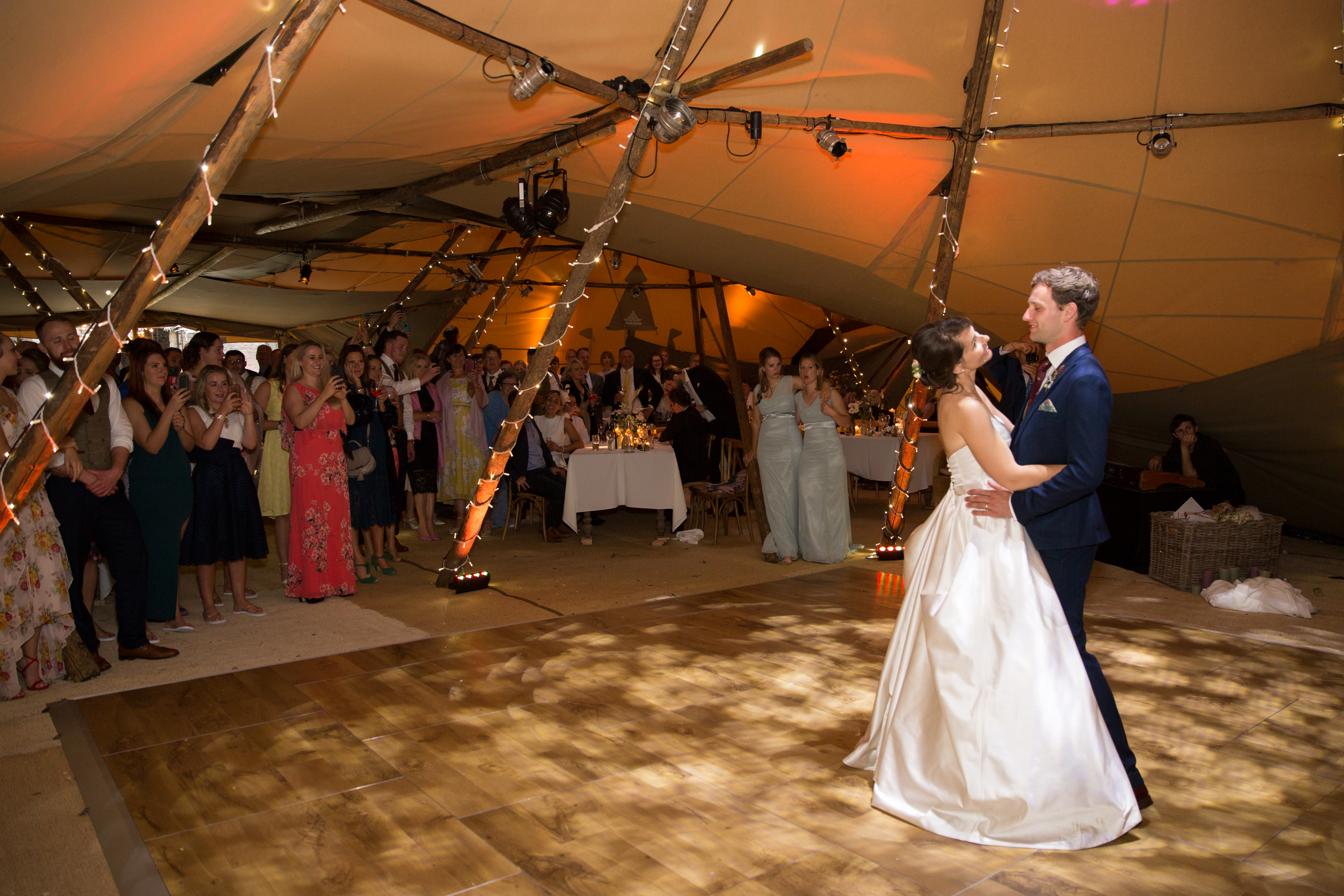 Jess & Rob's stunning PapaKåta Tipi Tent Wedding in Ilkley, West Yorkshire. Photography by Helen Warner; First Dance