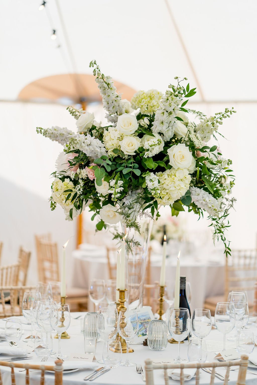 Fi & James PapaKåta Sperry Tent Wedding at Newby Hall in Yorkshire. Photographed by Joe Dodsworth Photography; Beautiful Blooms