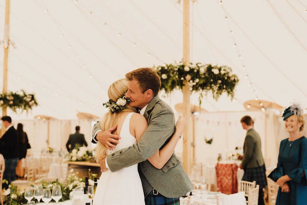 Ruth & Alex PapaKåta Sperry Tent Wedding in Angus, Scotland. Photographed by Anna Urban Photography; Just Married