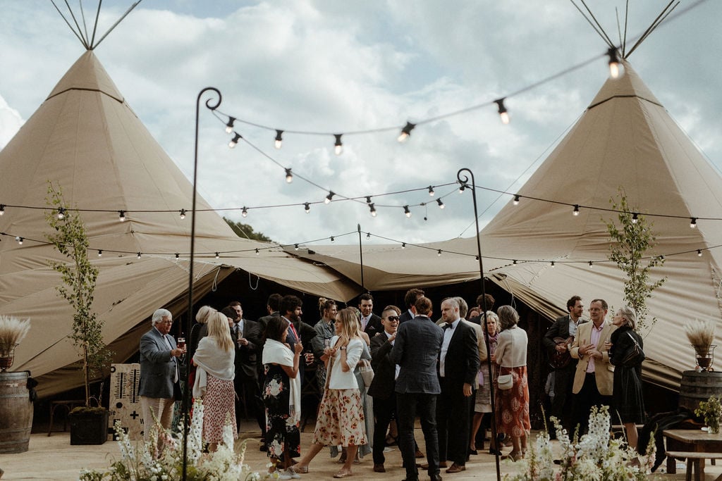 Georgie & Will Stunning PapaKåta Tipi Tent Wedding near Henley-on-Thames, Oxfordshire. Captured beautifully by Olivia & Dan Photography; Festoon Lights