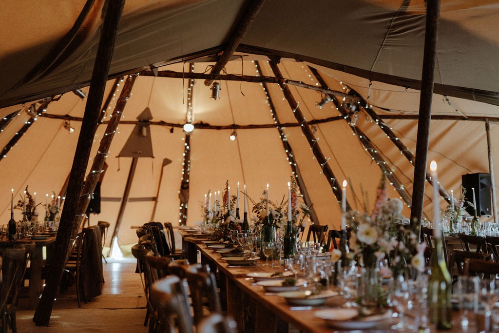 Georgie & Will Stunning PapaKåta Tipi Tent Wedding near Henley-on-Thames, Oxfordshire. Captured beautifully by Olivia & Dan Photography; Tipi Interior