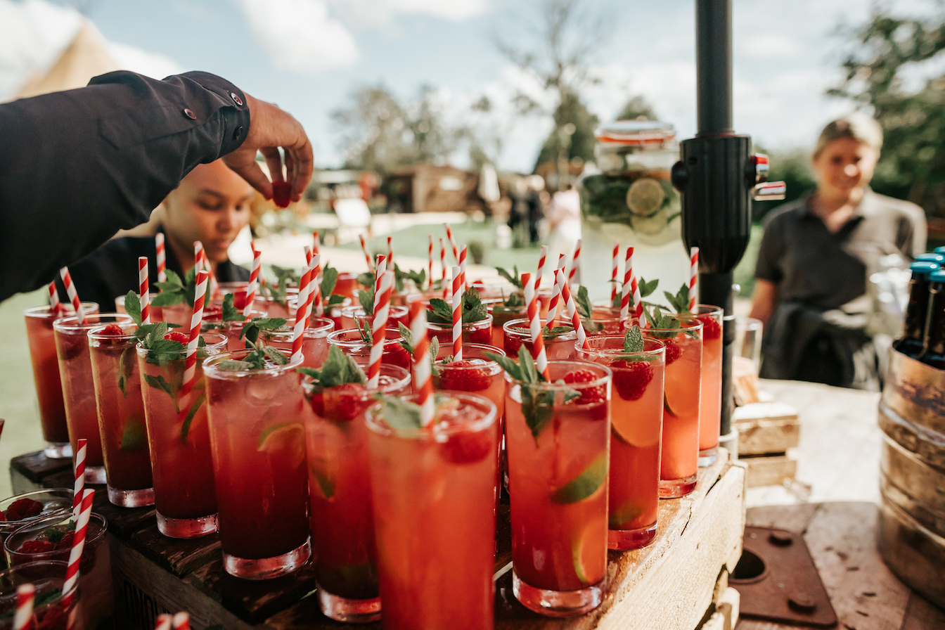 Leanne & Michael Gorgeous PapaKåta Tipi Tent Wedding in North Yorkshire, Photography by Charli, Summer Cocktails