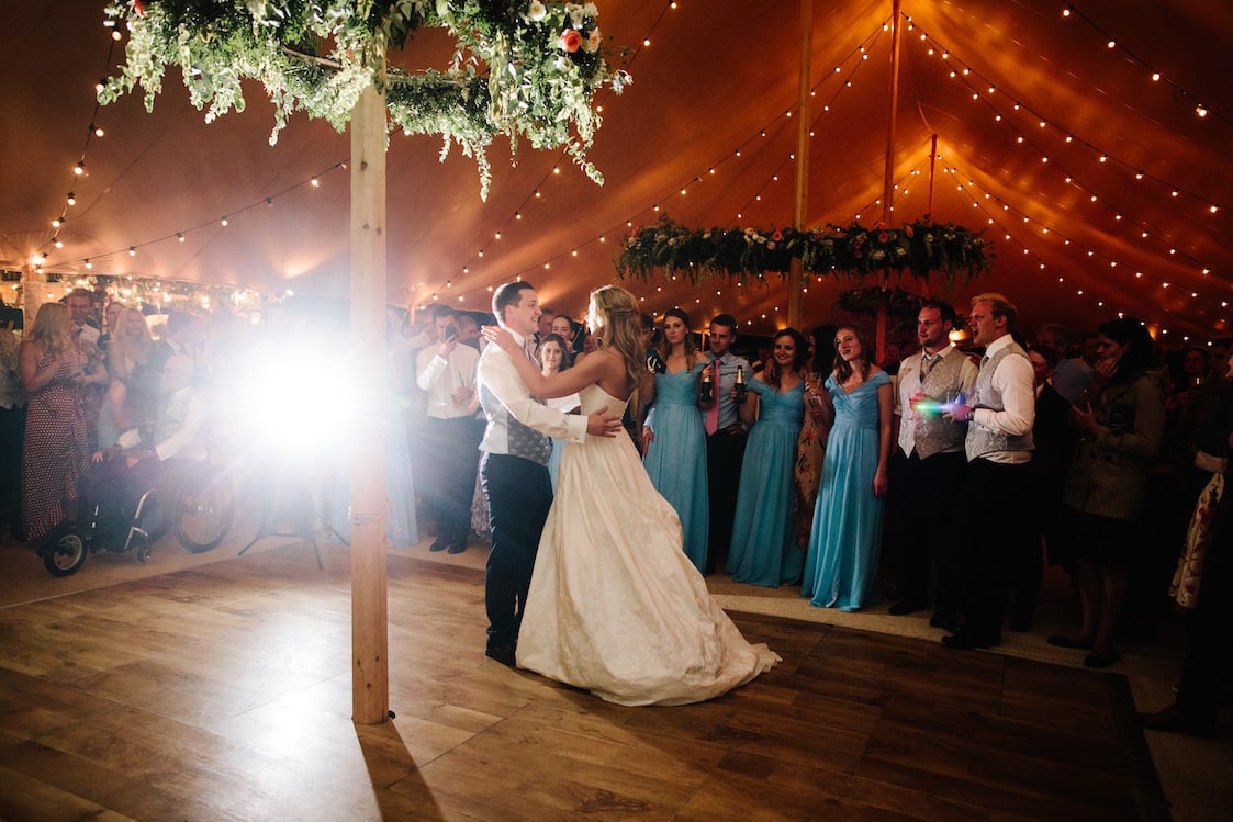 Georgina & James Stunning PapaKåta Sperry Tent Wedding in Finchampstead, Berkshire. Photography by Fresh Shoot Studios; First Dance